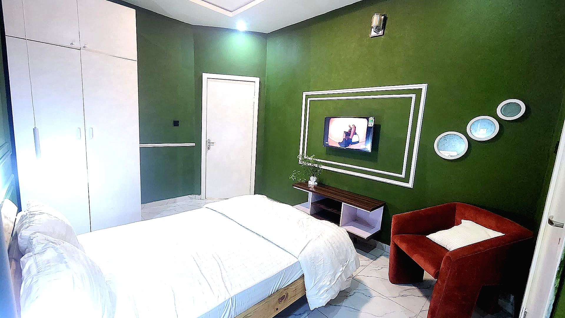 Luxury 4Bedroom Duplex for Film & Production, Orchid Road — photo 8